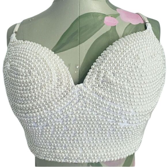Emporio White Pearls Crop Top - Picture 5 of 8
